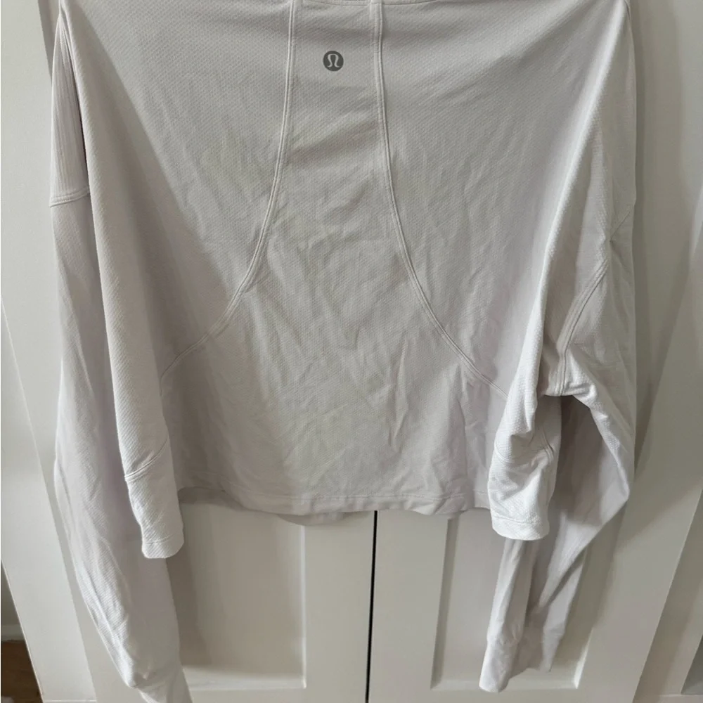 lululemon athletica Light Gray Long Sleeve Tee - Picture 3 of 3